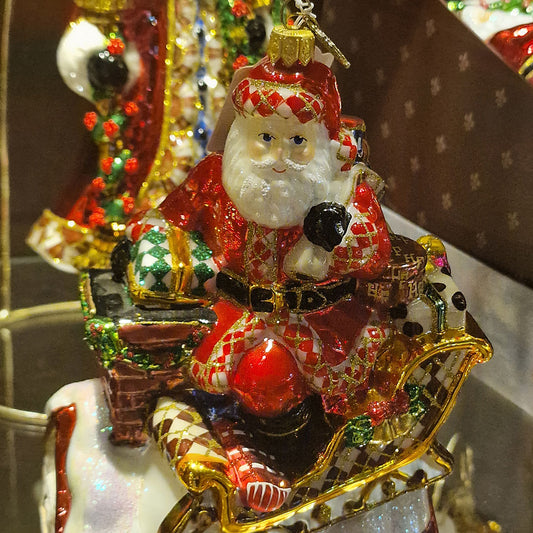 Santa che atterra sul tetto