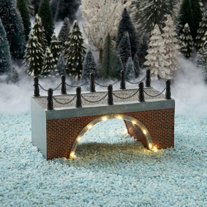 Luville village de noël miniature scène d'hiver - l33 x l22 x h24 cm Luville village de noël miniature scène d'hiver - l33 x l22 x h24 cm