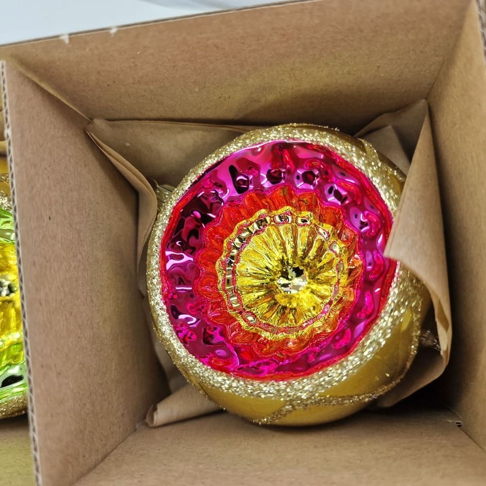 Acquista in Italia Confezione di 6 sfere Reflectors colorate e oro in vetro 8 cm di Nostalgie Christbaumschmuck