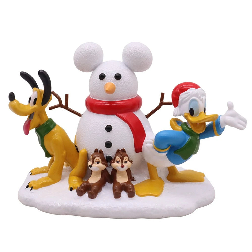 Pupazzo di Neve con Paperino, Pluto, Cip e Ciop