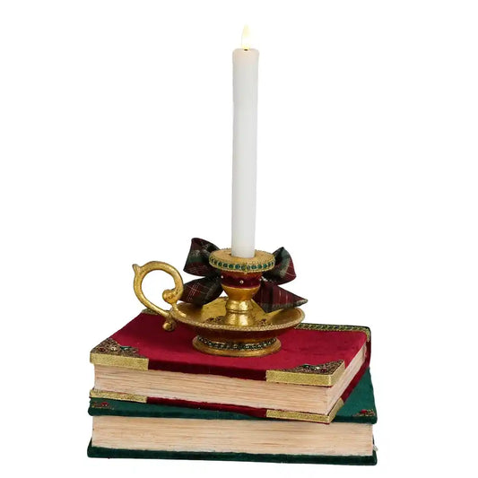 Libri impilati con candeliere Katherine's Collection
