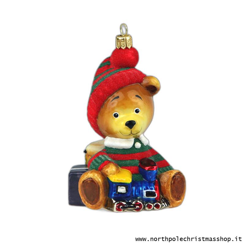 Orsacchiotto con cappello rosso e trenino Komozja Family