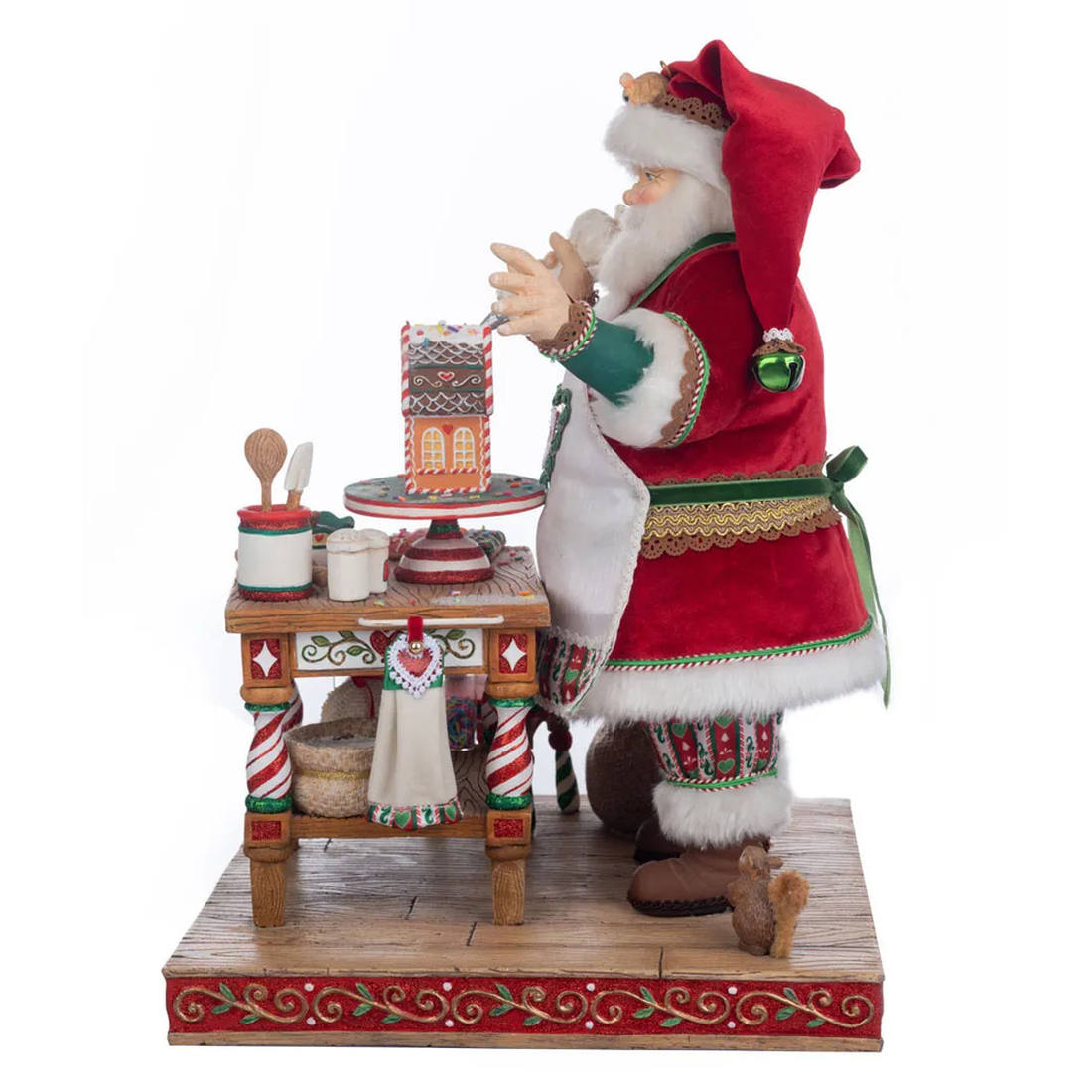 Acquista in Italia Katherine's Collection Seasoned Greering Babbo Natale in cucina KC-28-328739 North Pole Christmas Shop